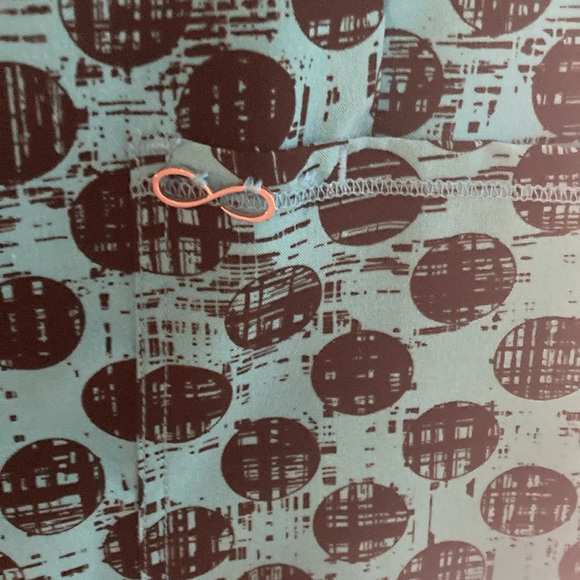 Scrubs great condition sold as set will not separate All Size Large - Picture 4 of 12